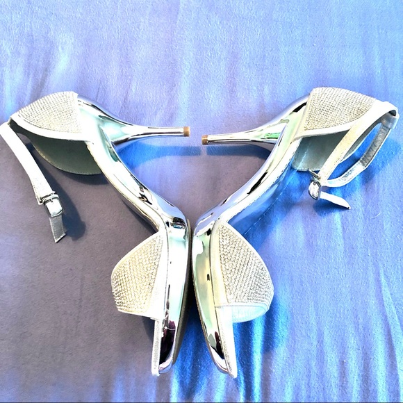 Stylo Silver Diamanté Studded Fancy High Heels Adjustable Ankle Strap - Picture 5 of 8